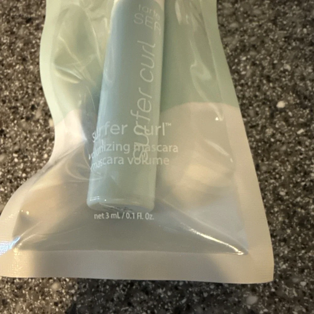 tarte sea surfer